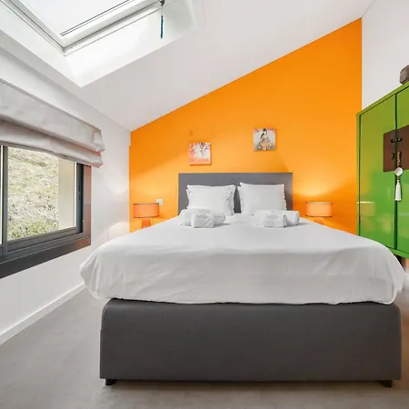 Exquisite 5-bedroom In For Families By Guestlee * Arzier