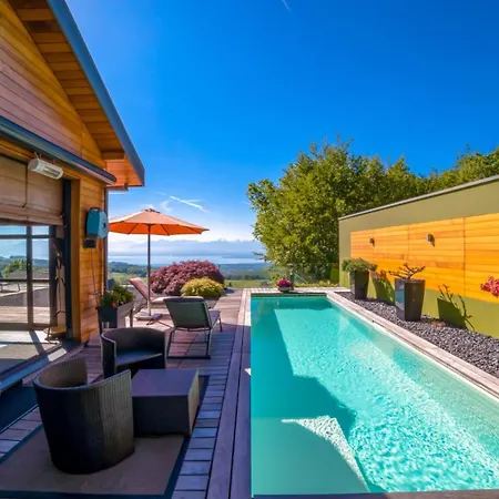 Exquisite 5-bedroom In For Families By Guestlee *