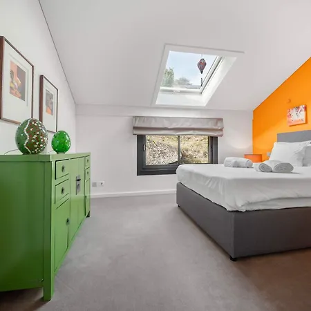 Exquisite 5-bedroom In For Families By Guestlee * Arzier