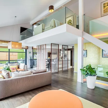 Villa Exquisite 5-bedroom In For Families By Guestlee Arzier