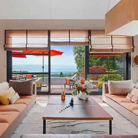 Exquisite 5-bedroom In For Families By Guestlee