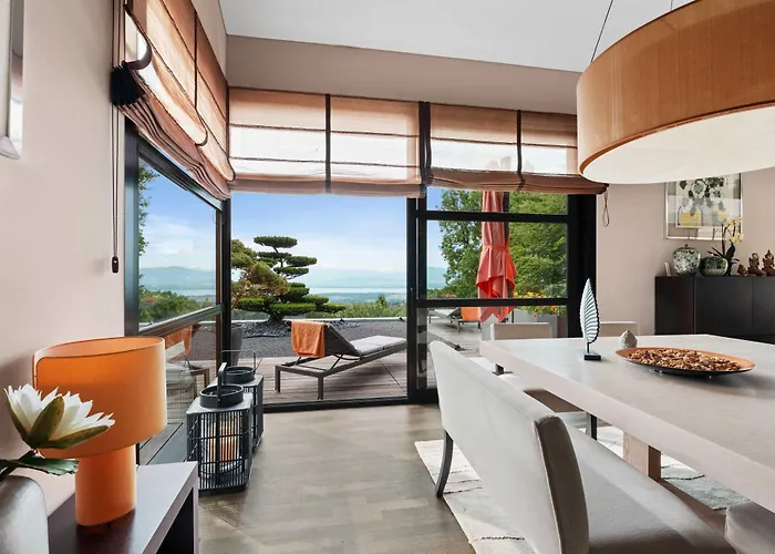 别墅 Exquisite 5-bedroom In For Families By Guestlee