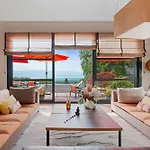 Exquisite 5-bedroom In For Families By Guestlee