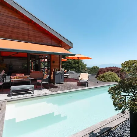 Exquisite 5-bedroom In For Families By Guestlee Arzier