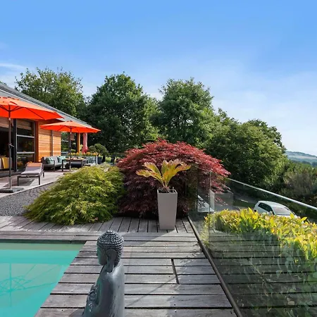 Villa Exquisite 5-bedroom In For Families By Guestlee