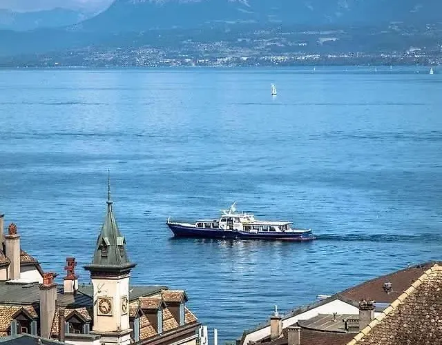 Villa Exquisite 5-bedroom In For Families By Guestlee Arzier