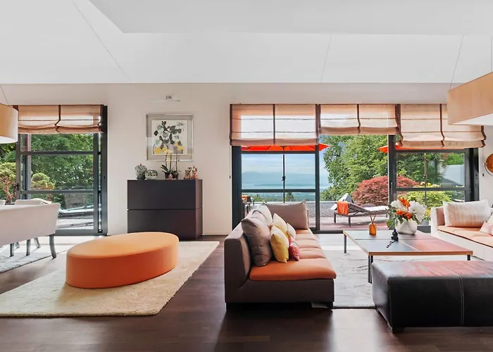 Villa Exquisite 5-bedroom In For Families By Guestlee